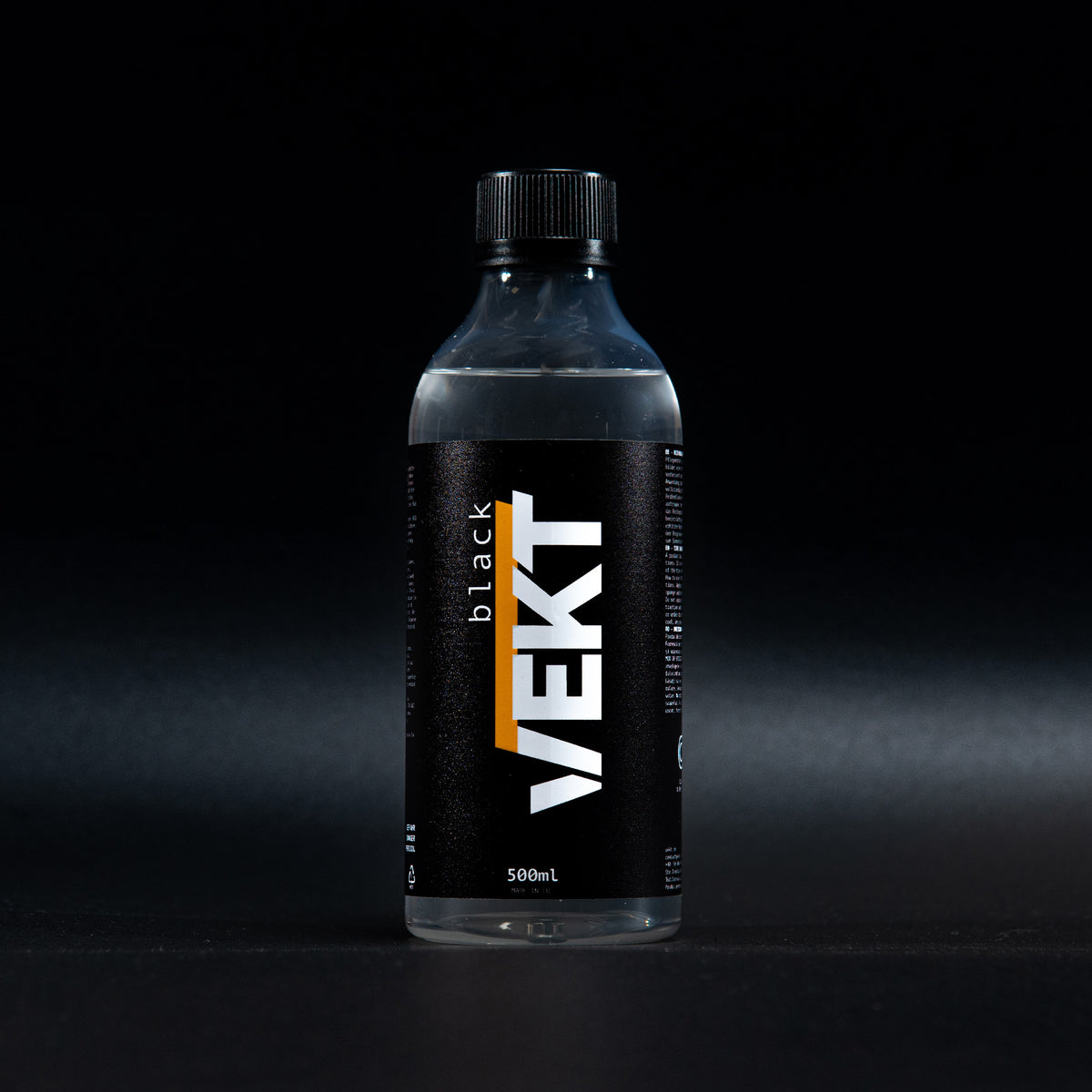 VEKT black | Hydrophobic Tire Treatment