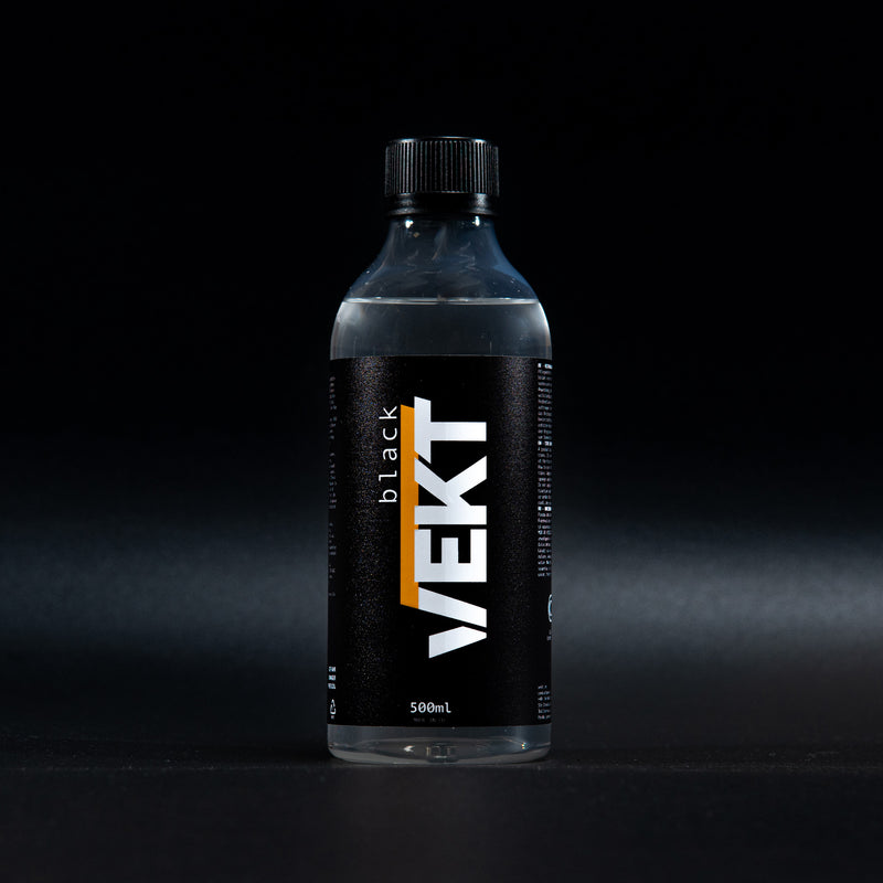 VEKT black | Hydrophobic Tire Treatment